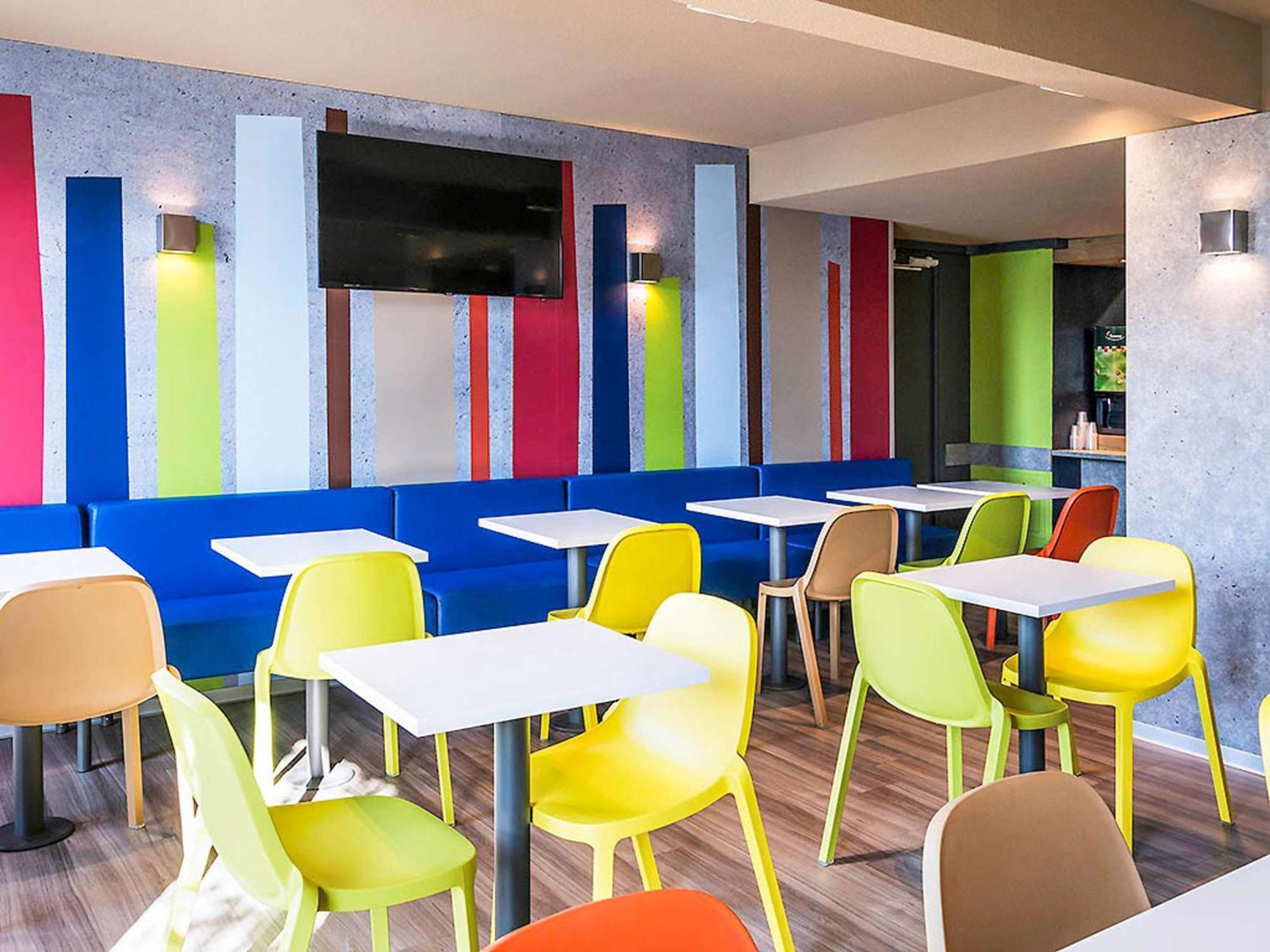 Ibis Budget Hotel 2*